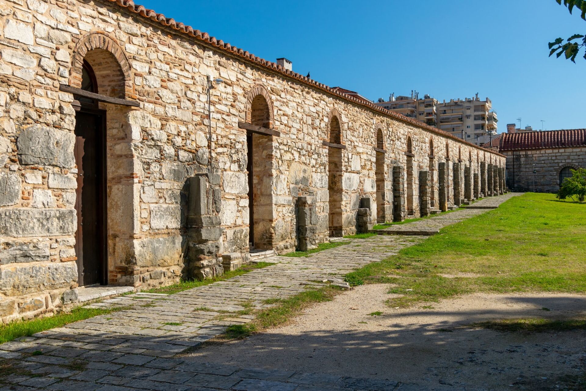 Ναός Παναγίας Παρηγορήτισσας στην Άρτα